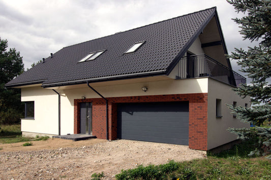 Czy dom szkieletowy jest cieplejszy od murowanego? Porównanie technologii budowlanych